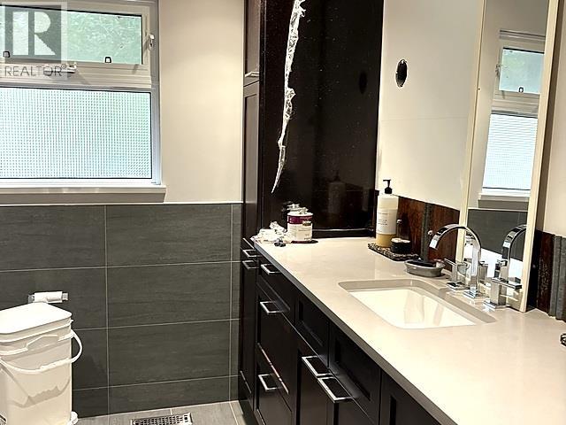 3268 Royal Avenue, North Vancouver, British Columbia  V7K 1Y8 - Photo 8 - R3174942