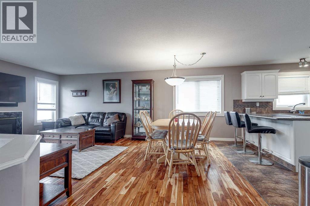 14 Kingston Drive, Red Deer, Alberta  T4P 3P9 - Photo 6 - A2351602