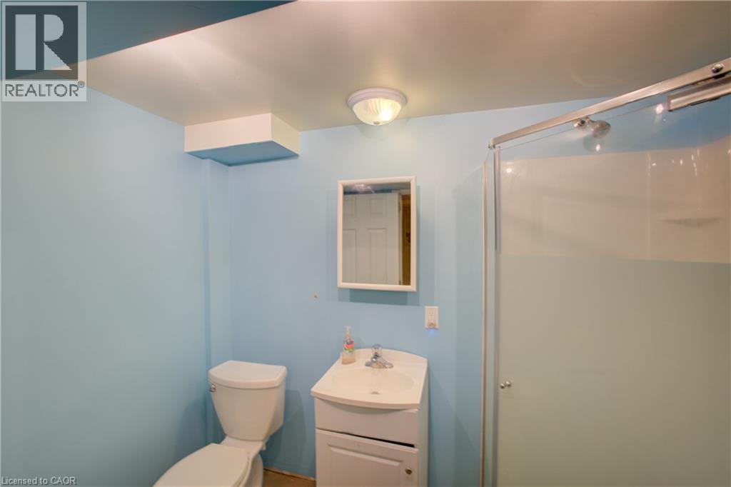15 Dumbarton Street, Guelph, Ontario  N1E 3T4 - Photo 26 - 40870987