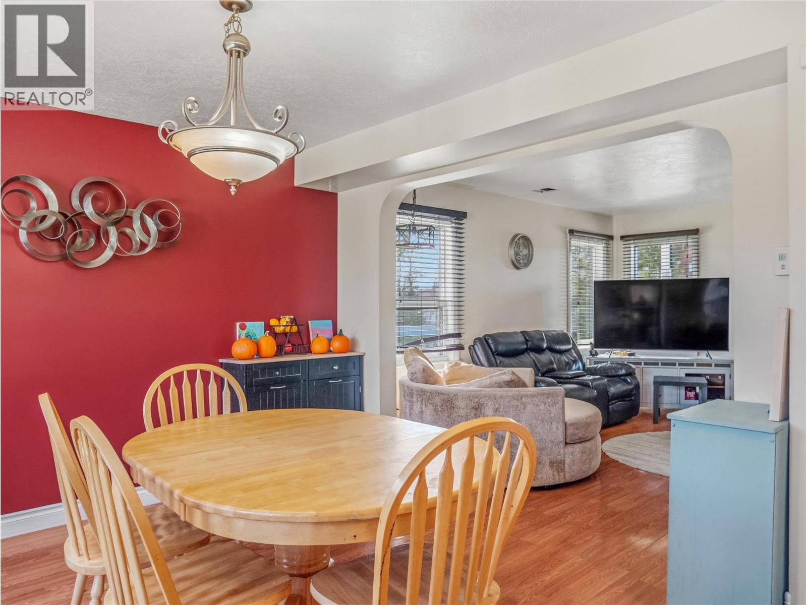 10704 Briarwood Crescent, Dawson Creek, British Columbia  V1G 4M9 - Photo 10 - 10403359