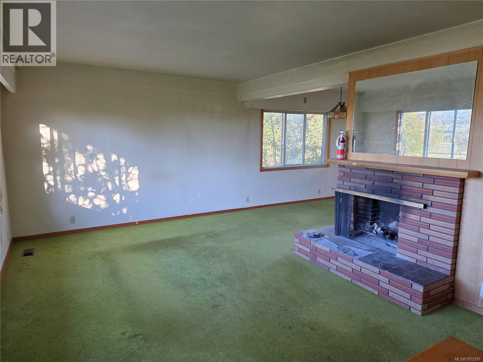 2766 Island View Rd