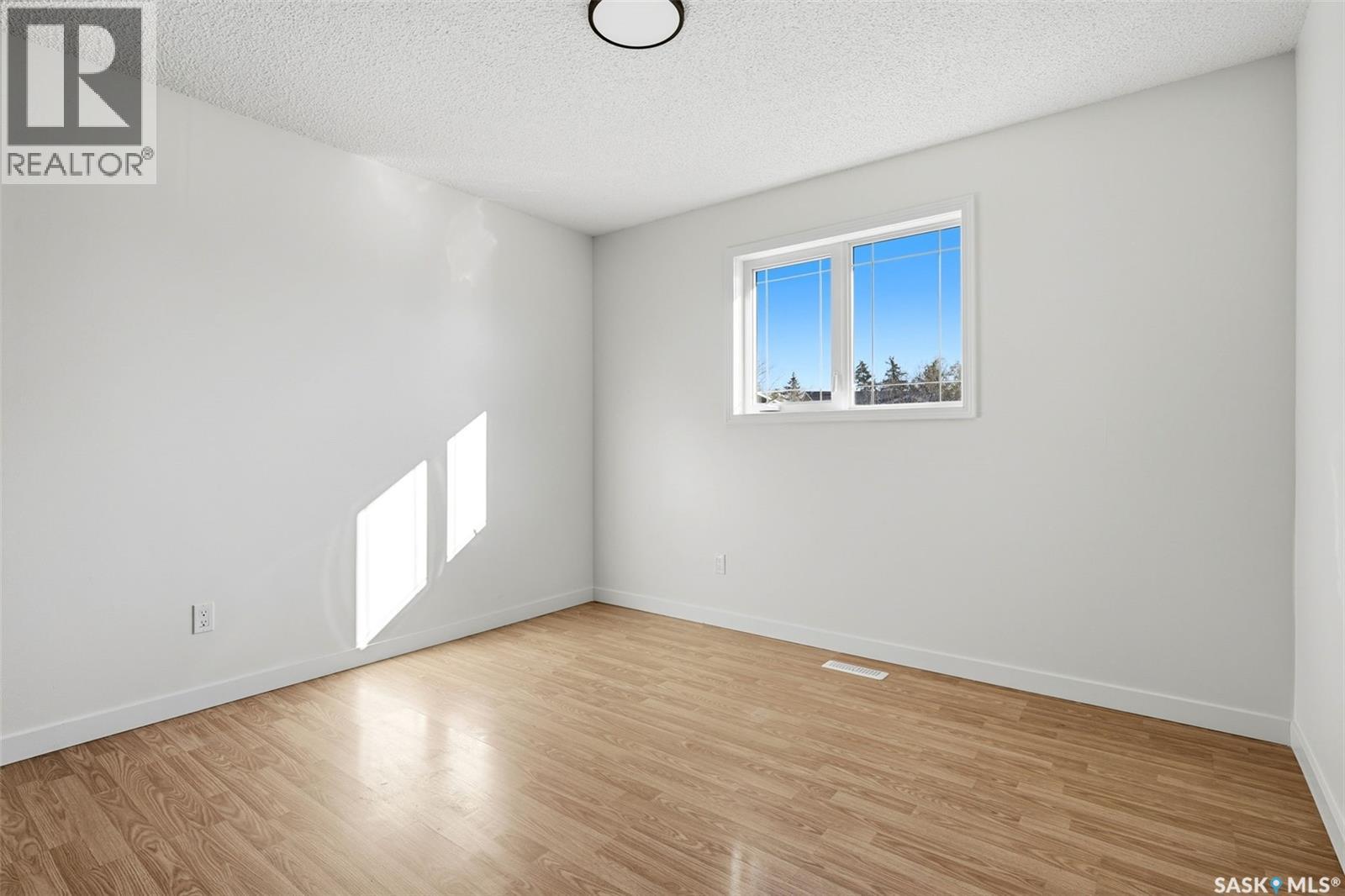 1014 Mawson Bay, Regina, Saskatchewan  S4X 2P6 - Photo 14 - SK051188