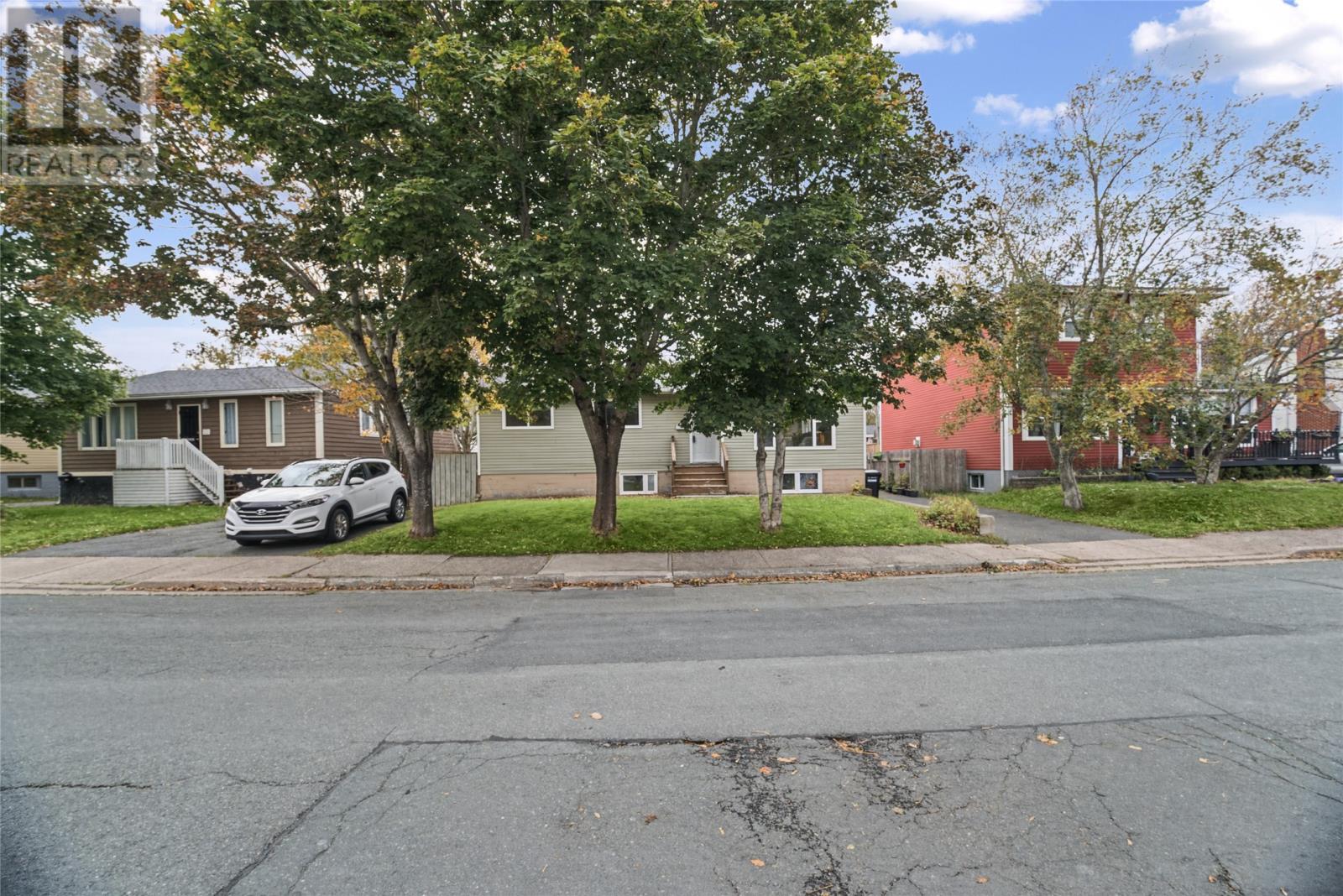 10 Johnson Crescent St. John's Newfoundland & Labrador Canada A1B2J4, for Sale, residential, Haris Barki, Keller Williams Platinum Realty