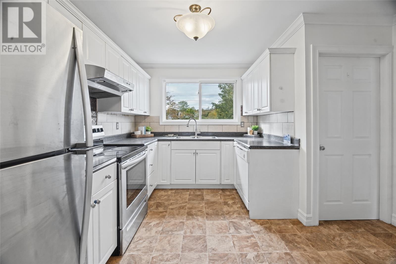 10 Johnson Crescent St. John's Newfoundland & Labrador Canada A1B2J4, for Sale, residential, Haris Barki, Keller Williams Platinum Realty