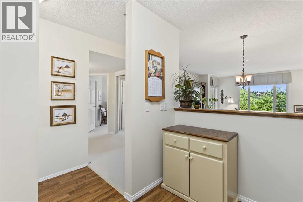 #, 3308 Sienna Park Green SW, Calgary, Alberta  T3H 3N7 - Photo 9 - A2345970