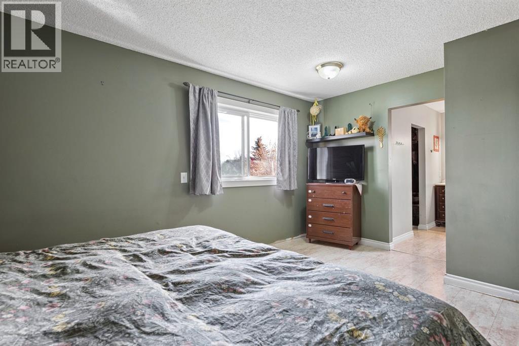 319 Sheep River Place, Okotoks, Alberta  T1S 1N7 - Photo 17 - A2351447