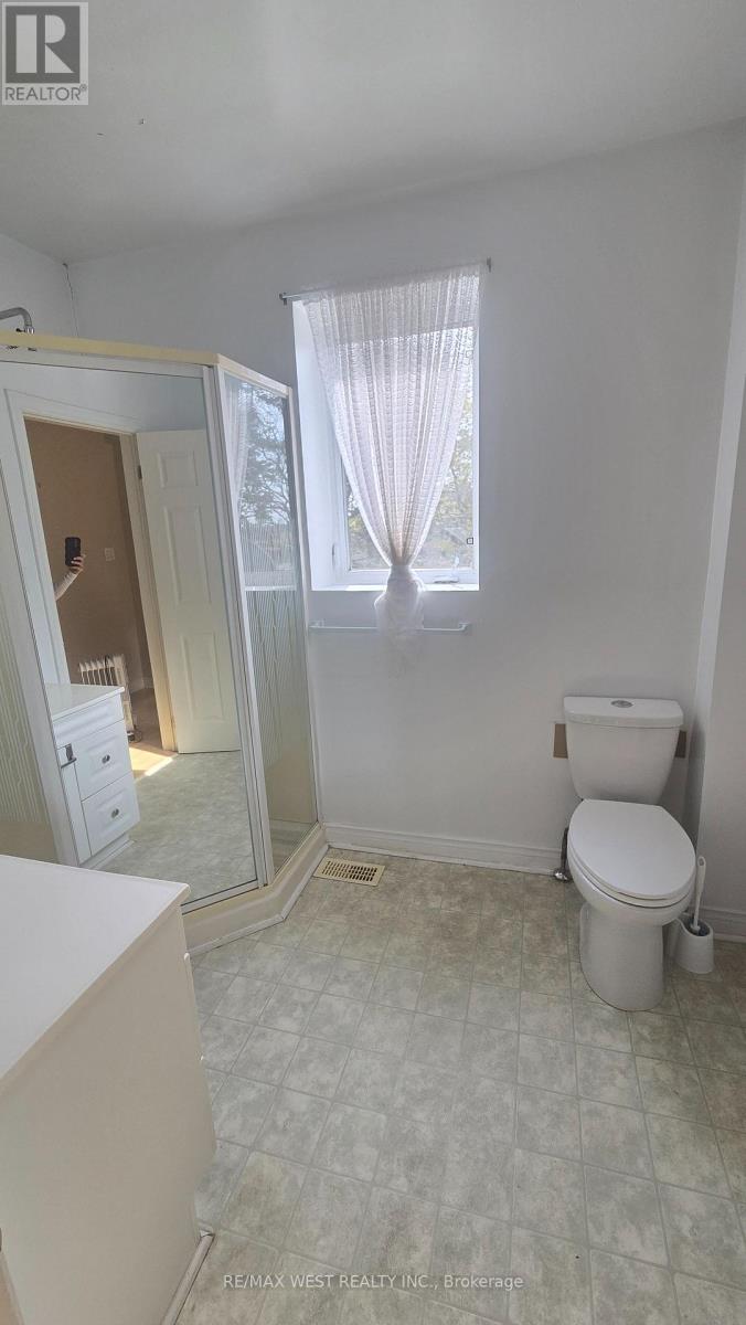 5427 Yonge Street, Innisfil, Ontario  L0L 1R0 - Photo 10 - N13885266