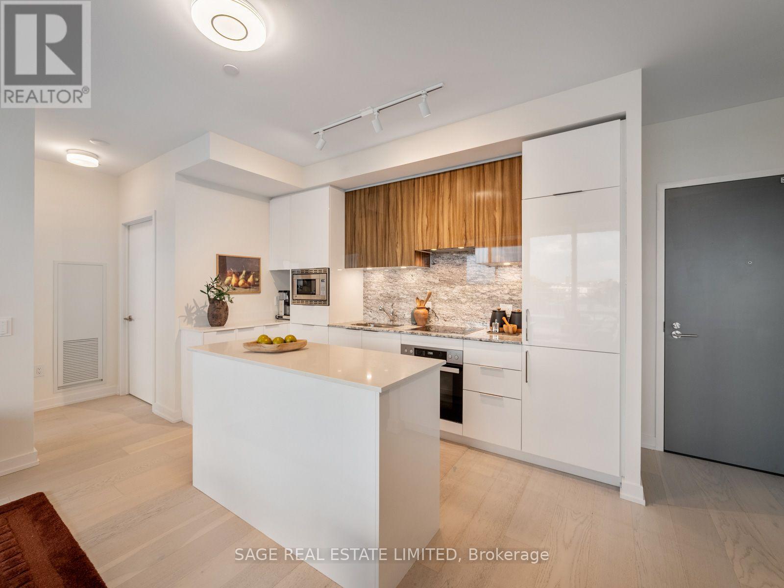 210 - 50 O'neill Road, Toronto, Ontario  M3C 0R1 - Photo 7 - C14082070