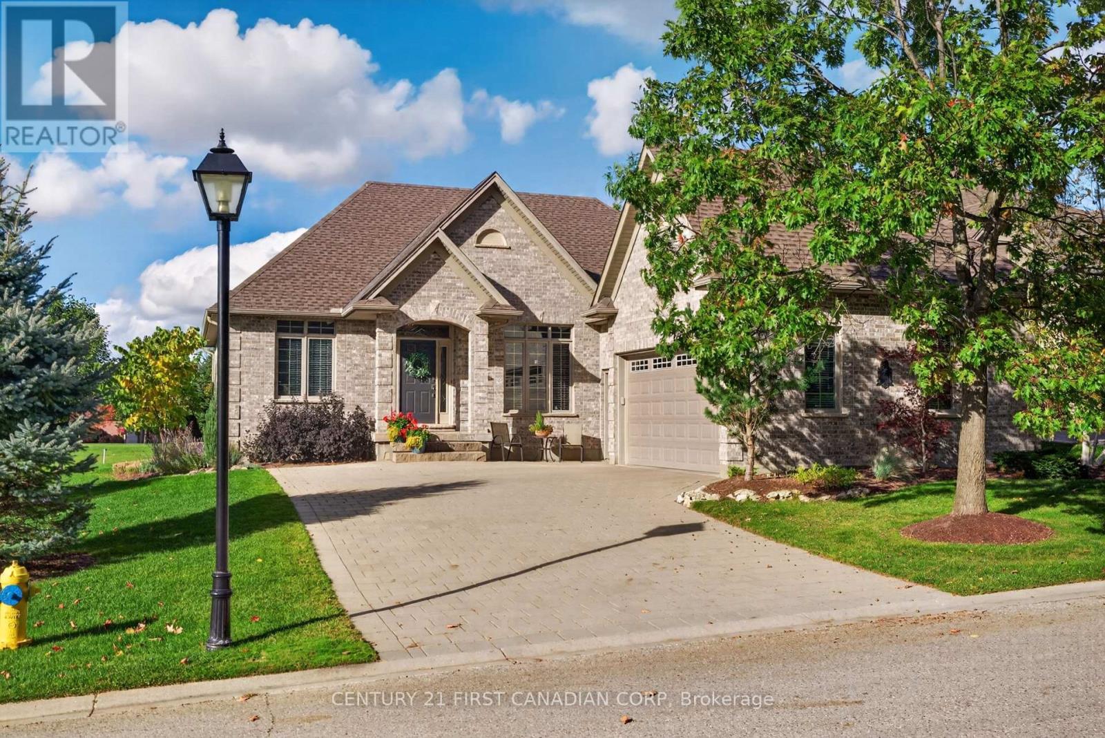 1811 Sandy Somerville Lane, London South, Ontario  N6K 5R1 - Photo 1 - X14082018