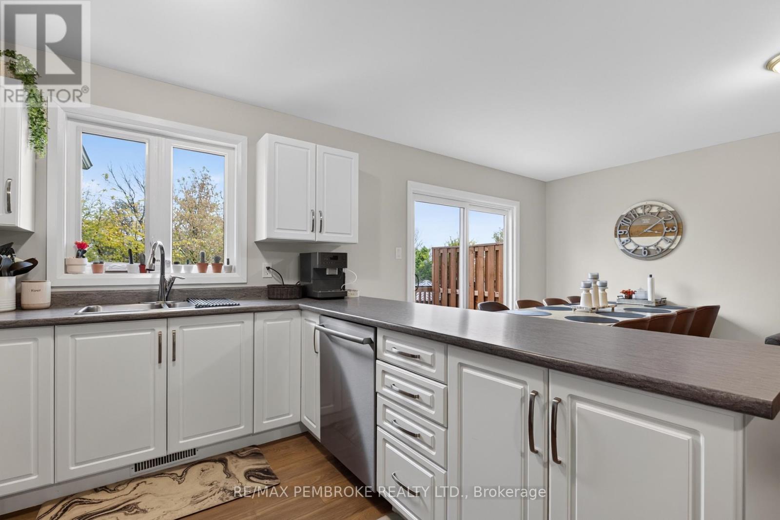617 Nelson Street, Pembroke, Ontario K8A 3P3 - Photo 5 - X14081992