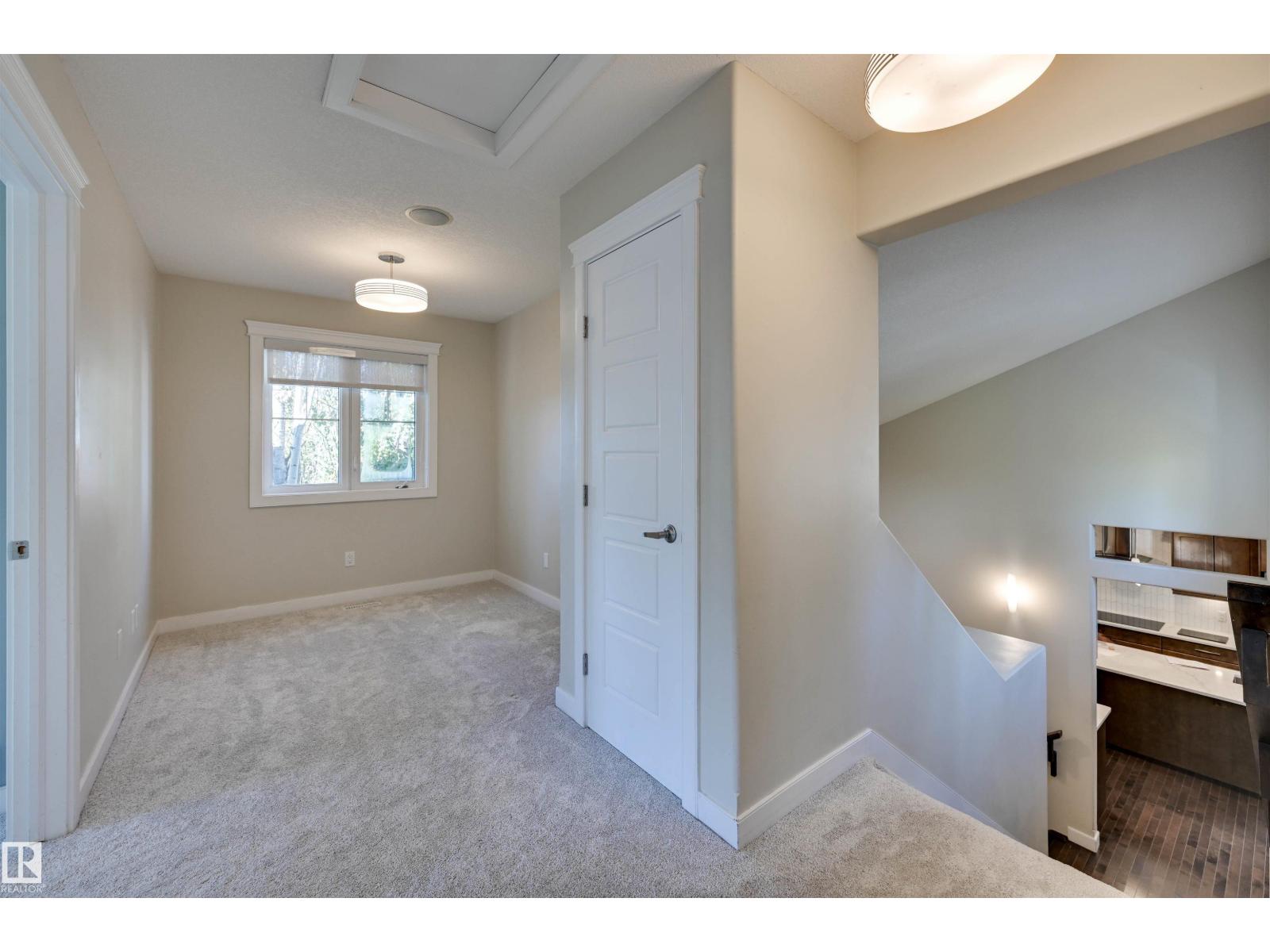 2327 FREZENBERG AV NW