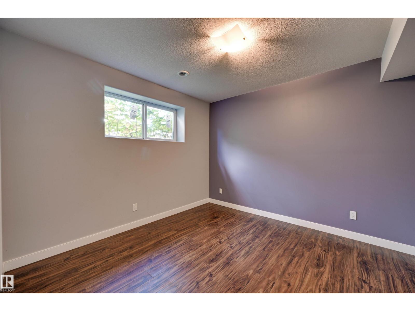 2327 FREZENBERG AV NW