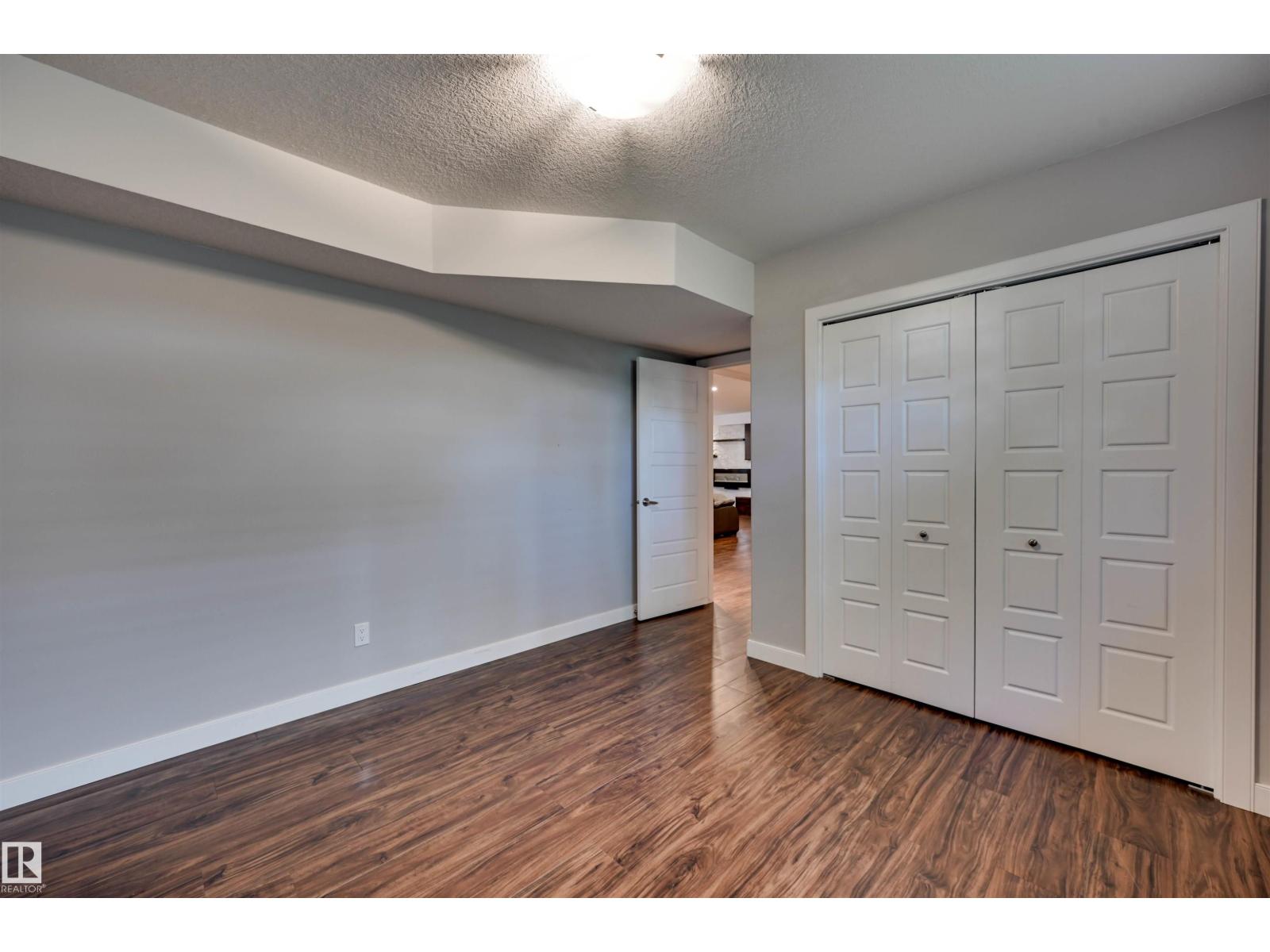 2327 FREZENBERG AV NW