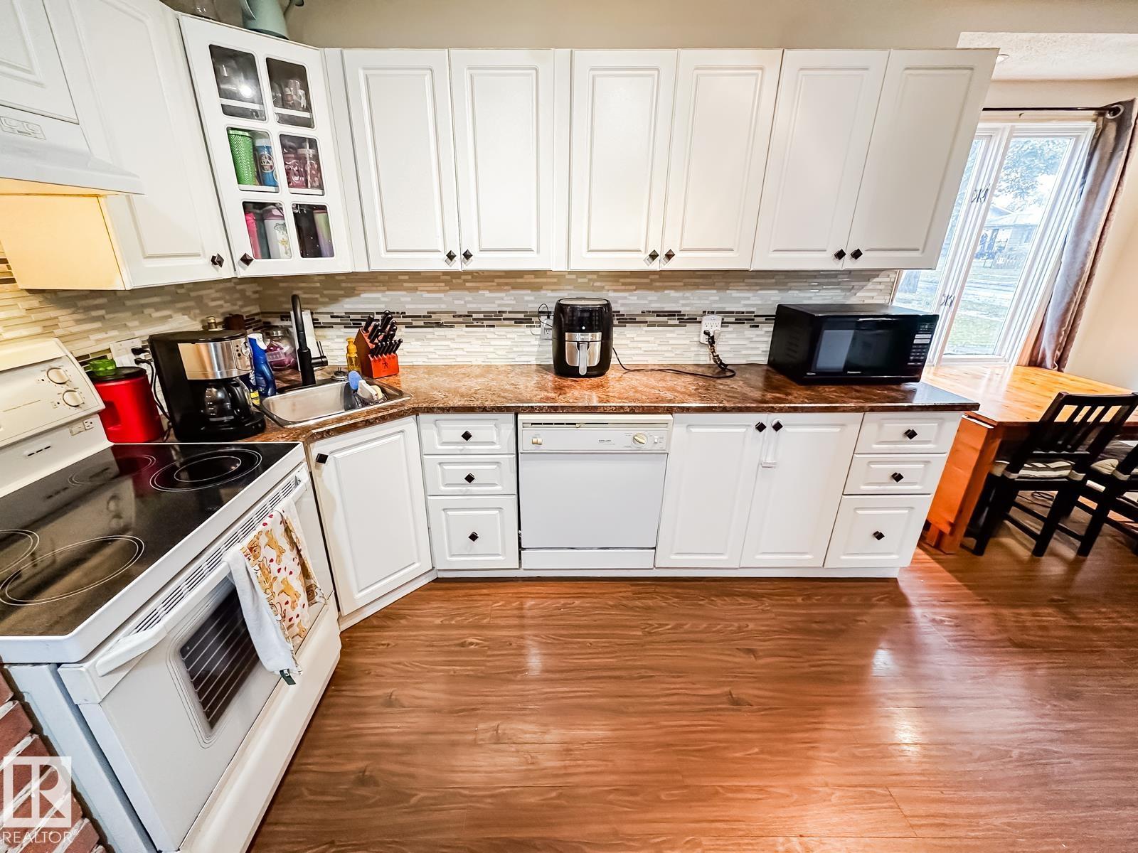 12114 106 ST NW
