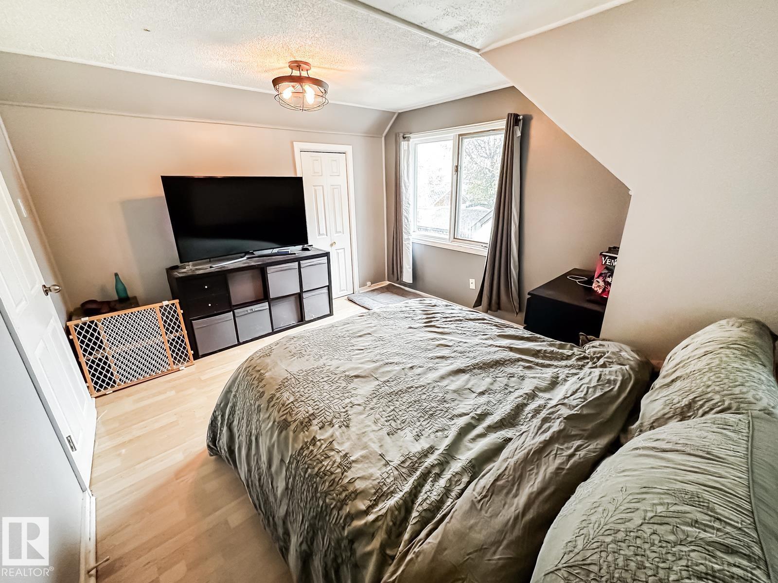 12114 106 ST NW