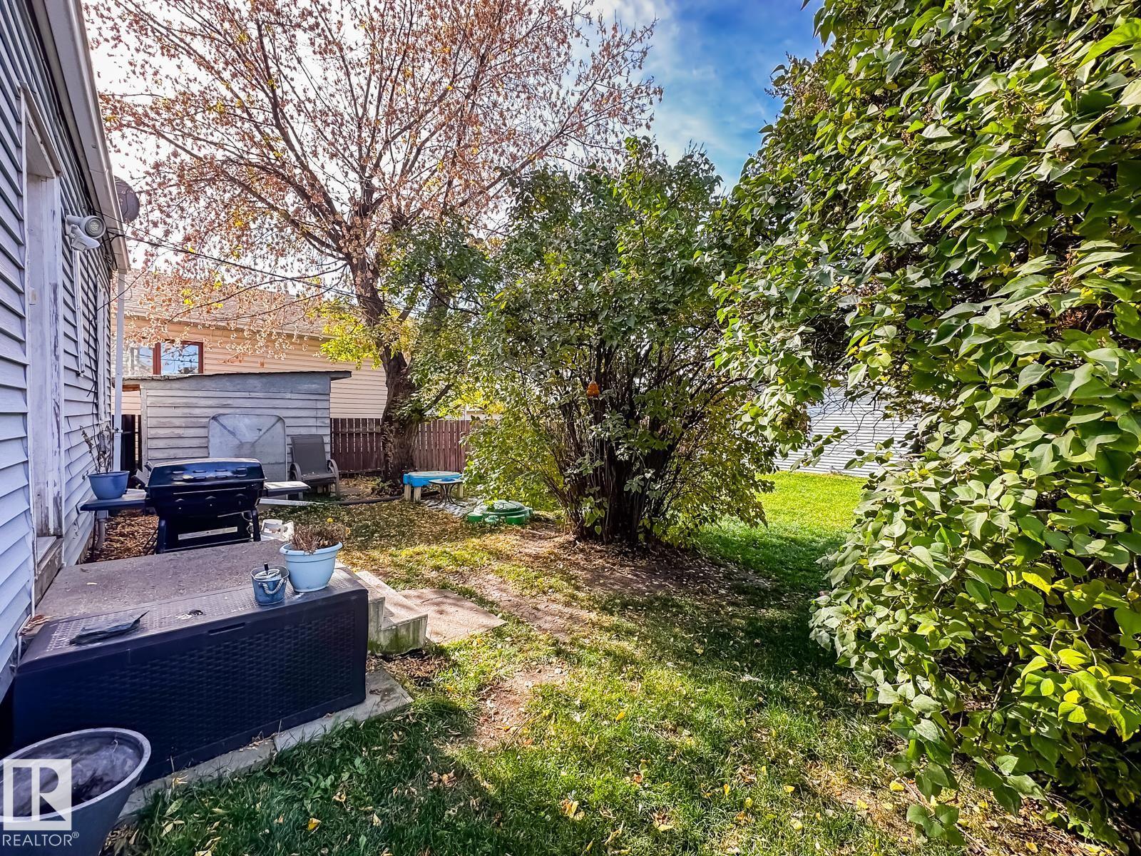 12114 106 ST NW