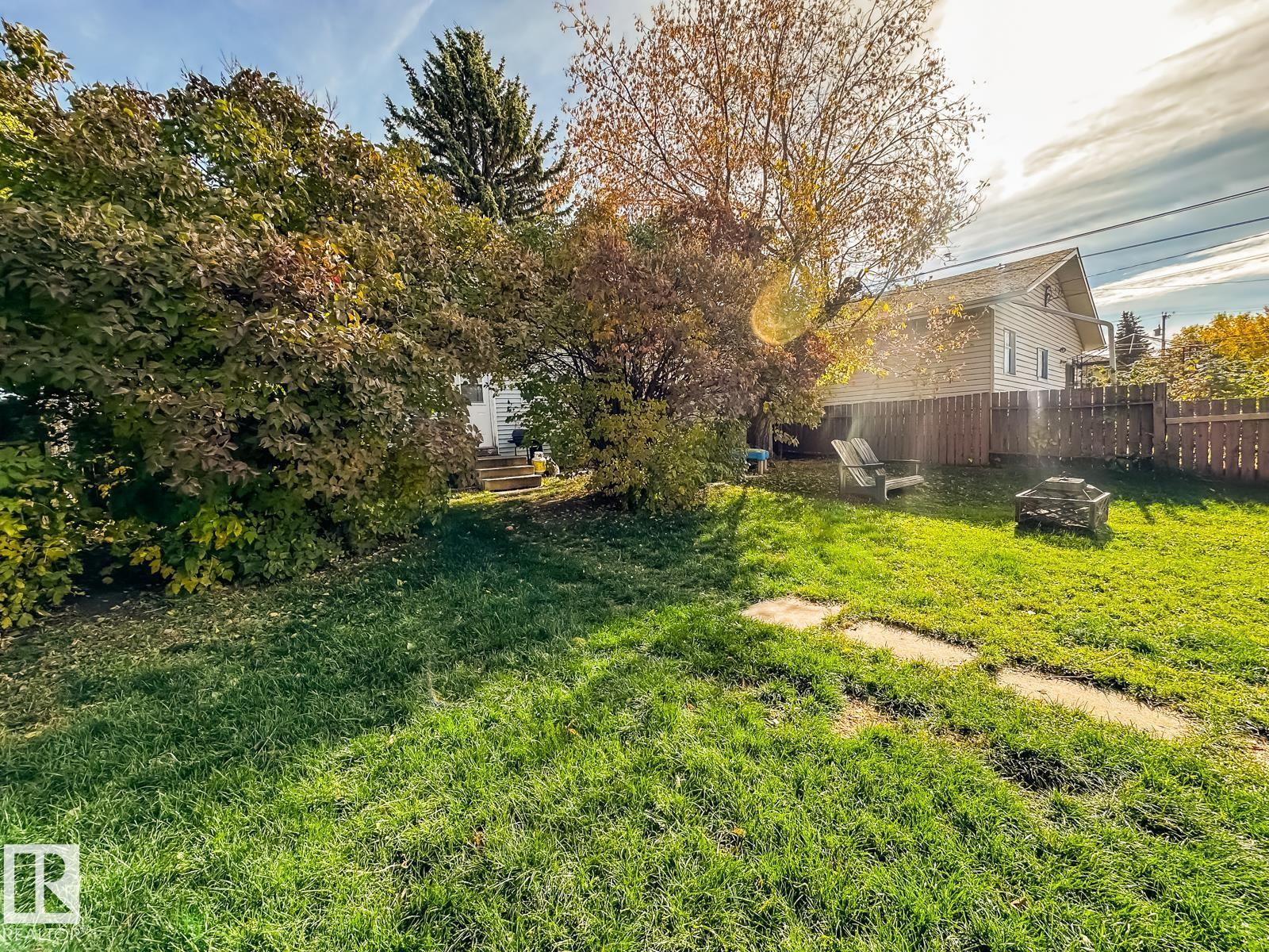 12114 106 ST NW