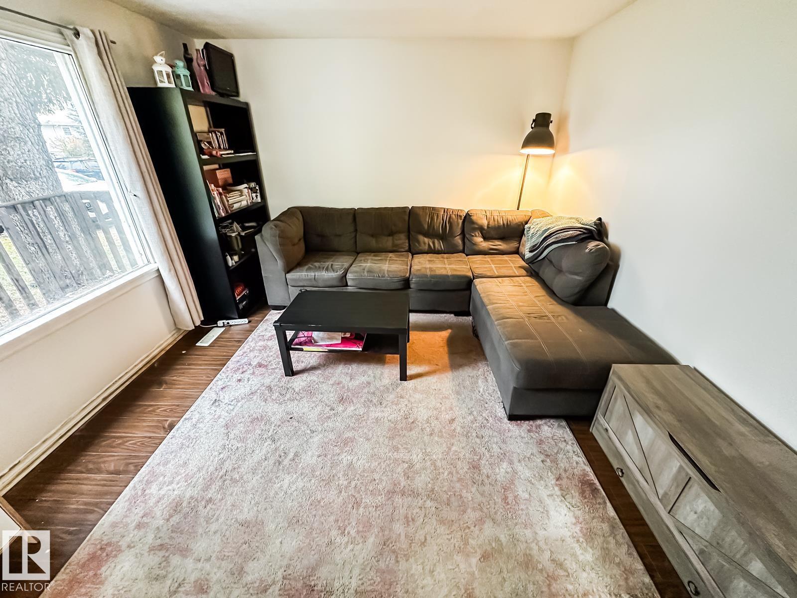 12114 106 ST NW