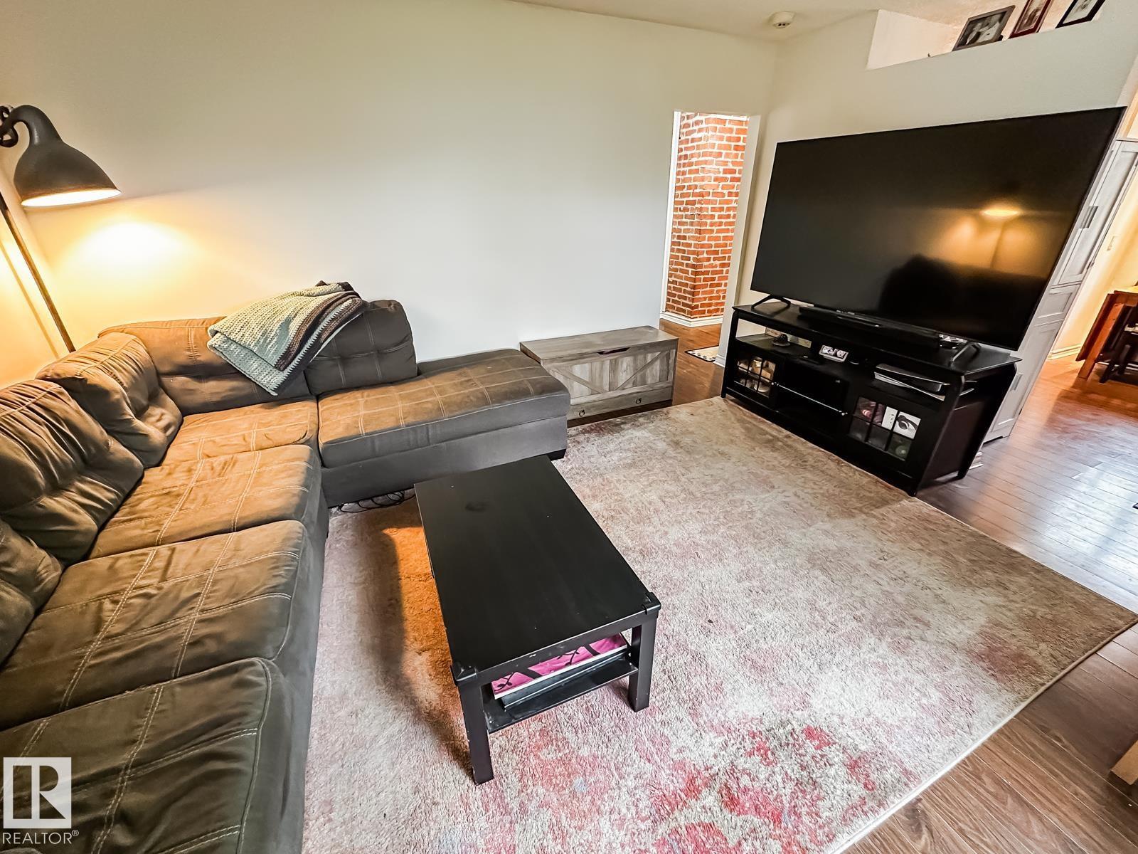 12114 106 ST NW
