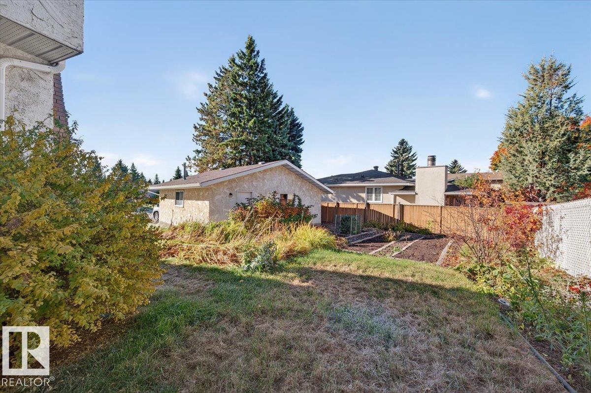 10912 34A AV NW