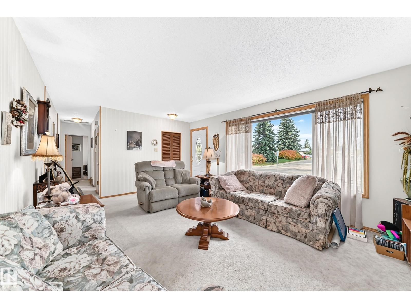 13515 86 ST NW NW