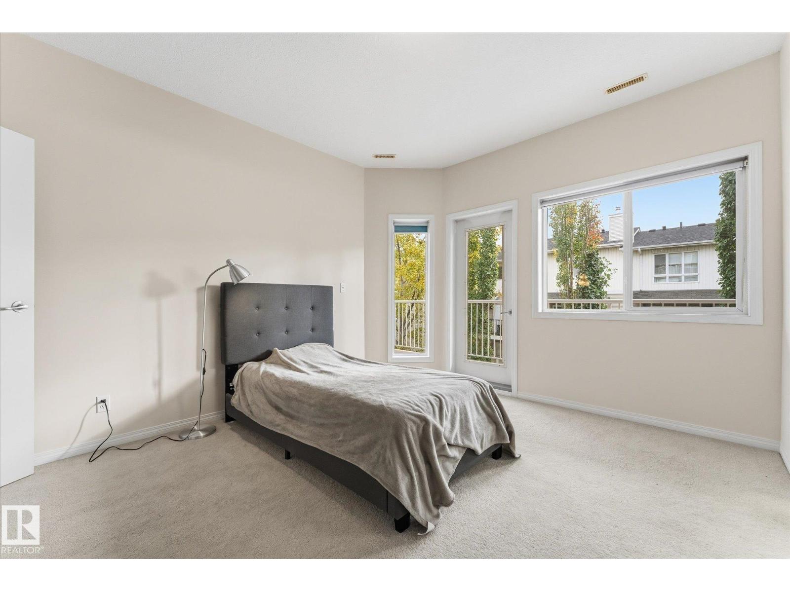 #322 4304 139 AV NW