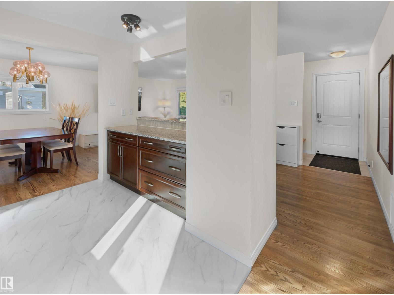 14527 86 AV NW