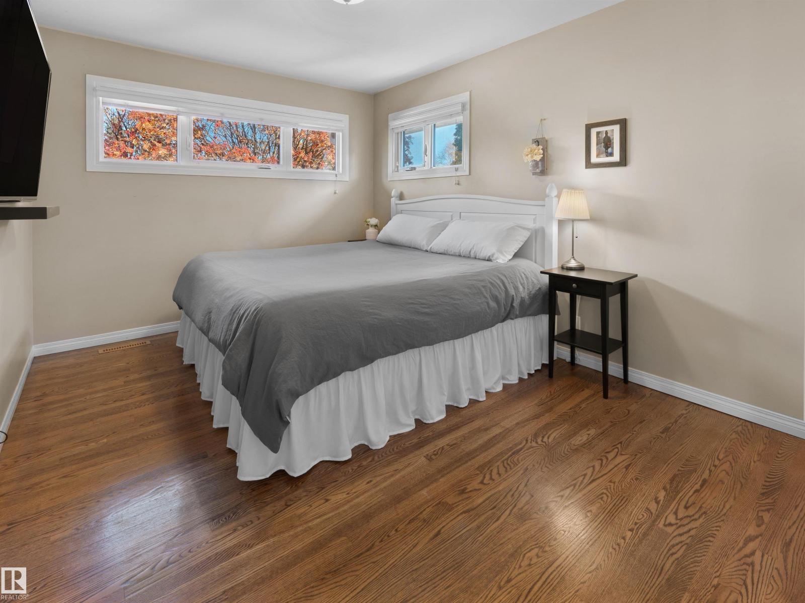 14527 86 AV NW