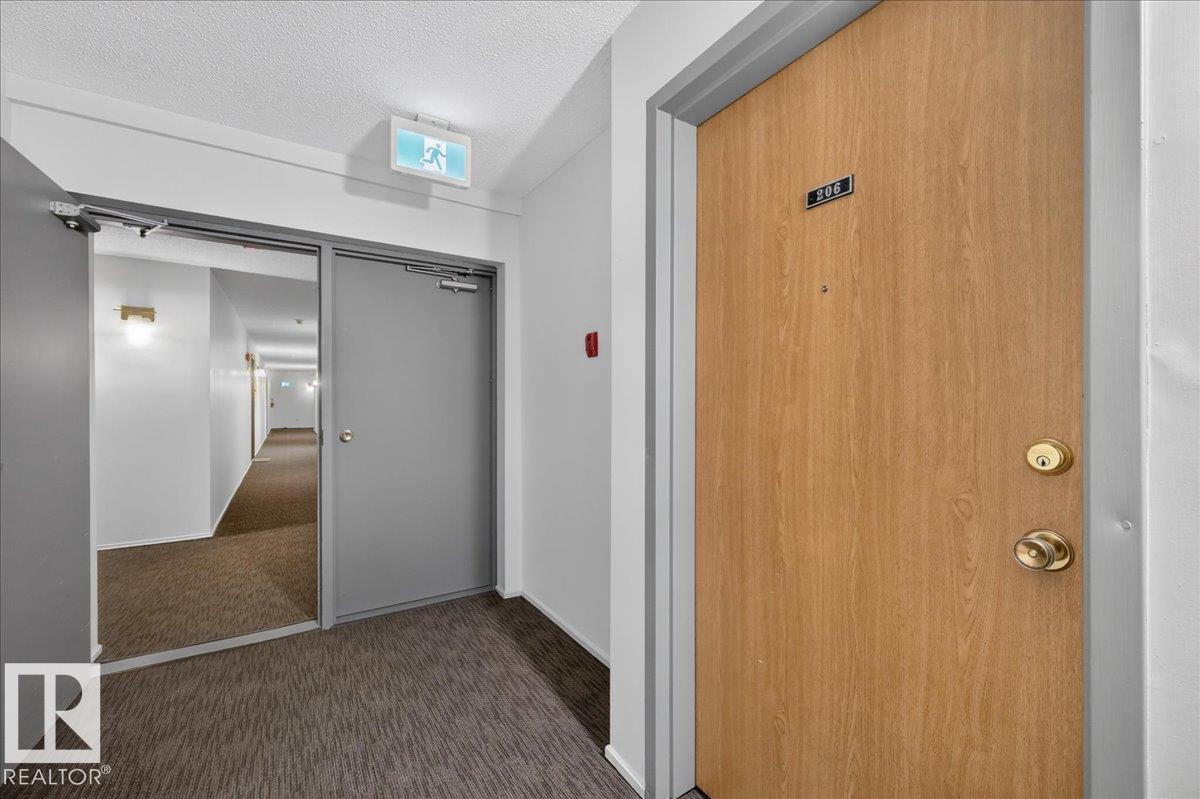 #206 10838 108 ST NW