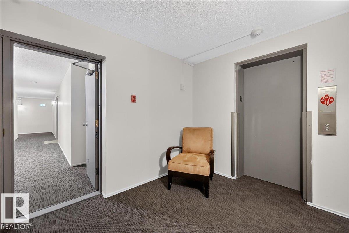 #206 10838 108 ST NW