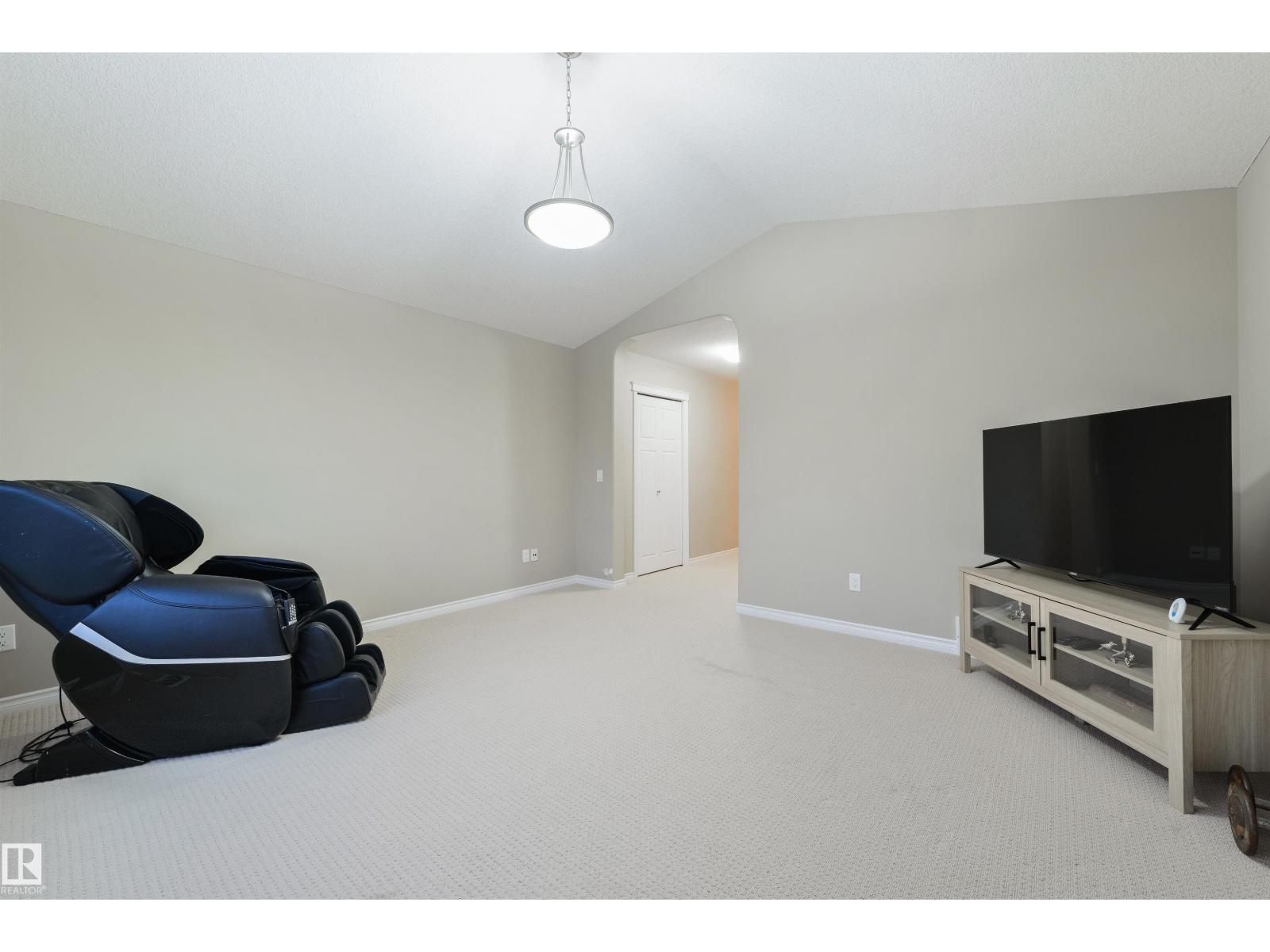 5932 12 AV SW