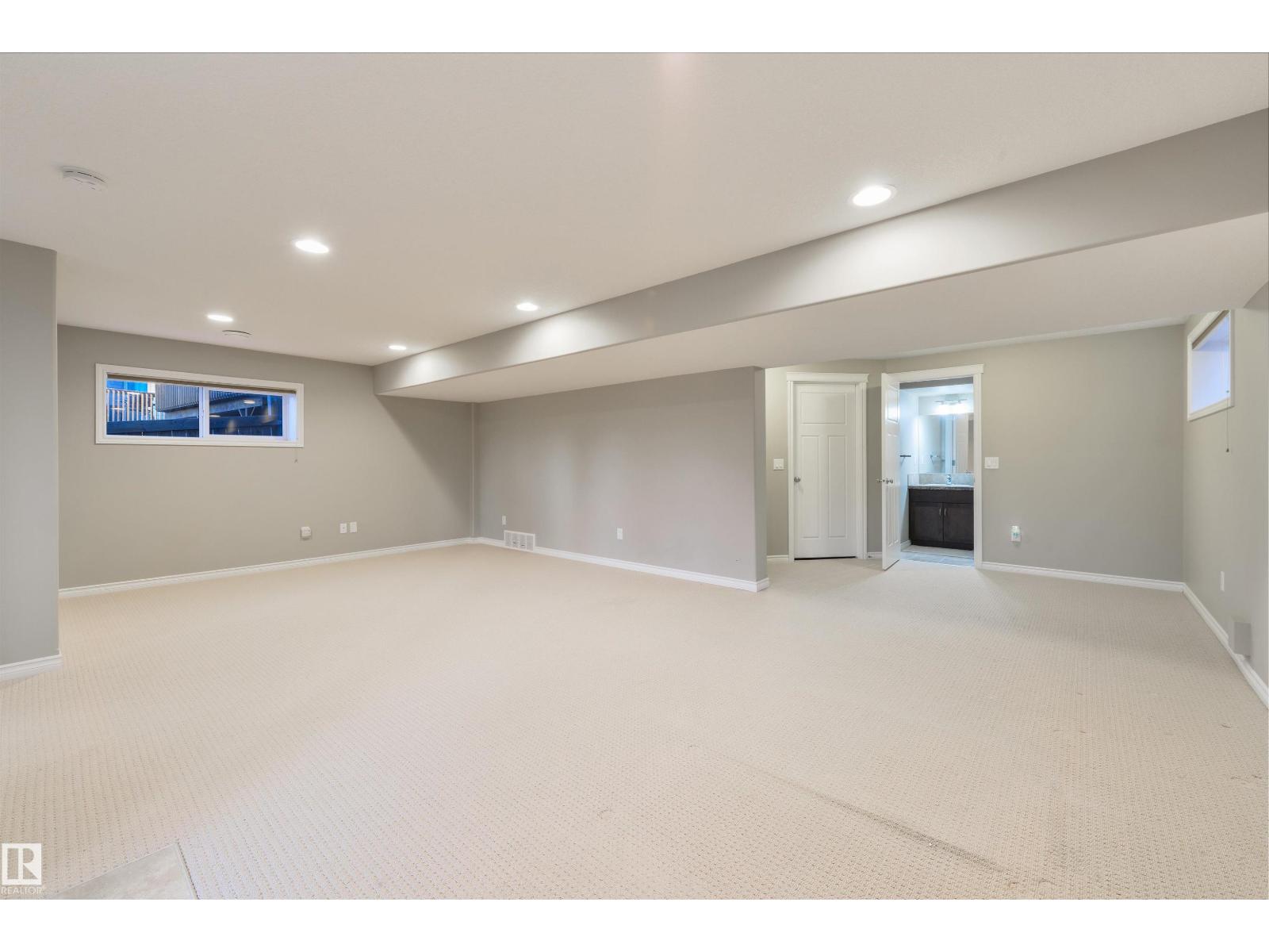 5932 12 AV SW