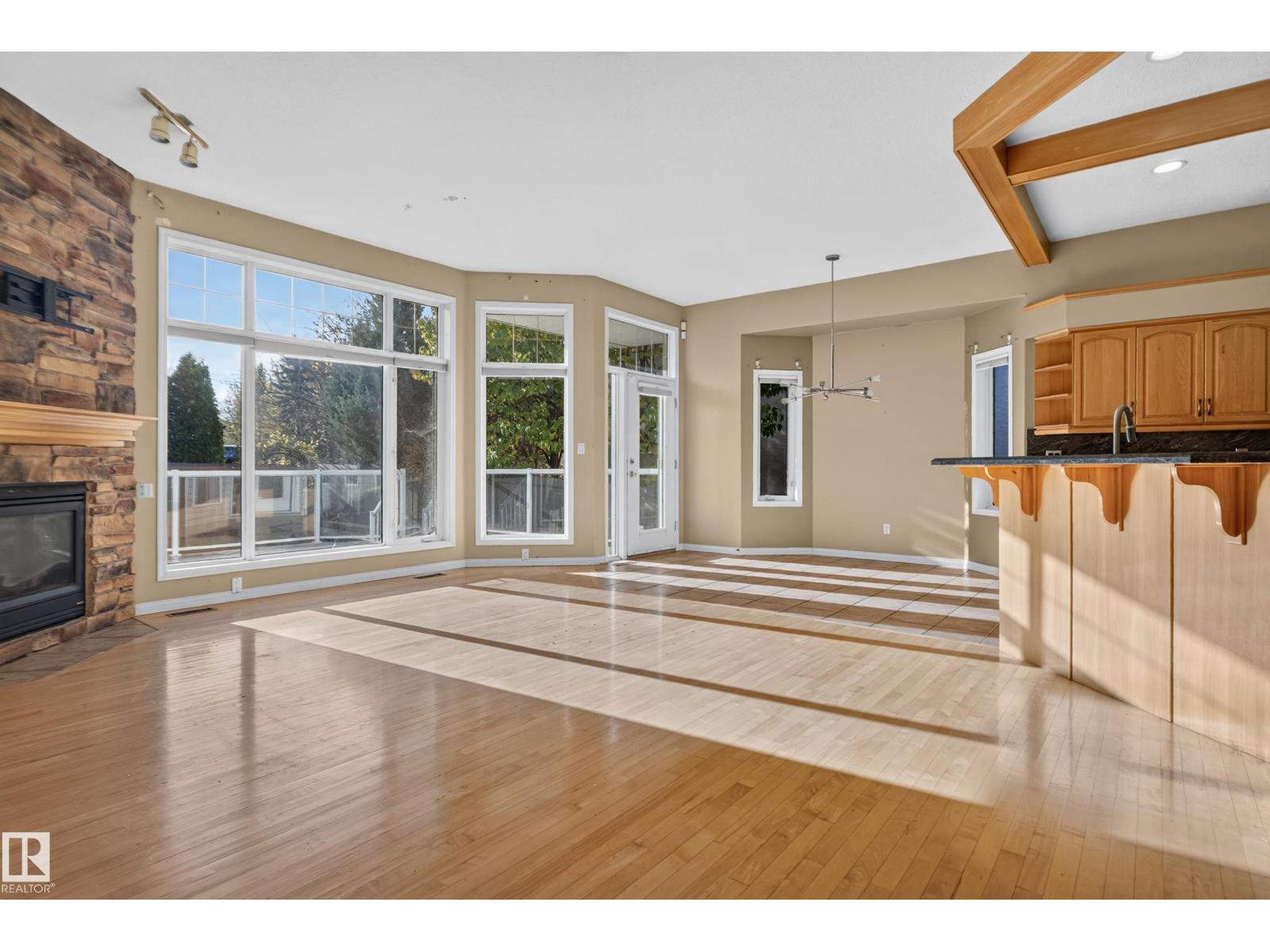 876 Twin Brooks CL NW NW