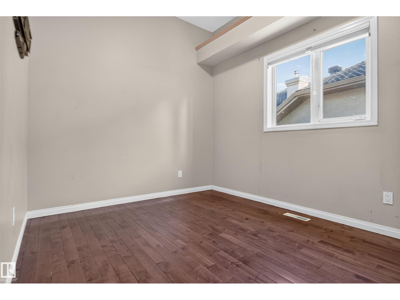 876 Twin Brooks CL NW NW