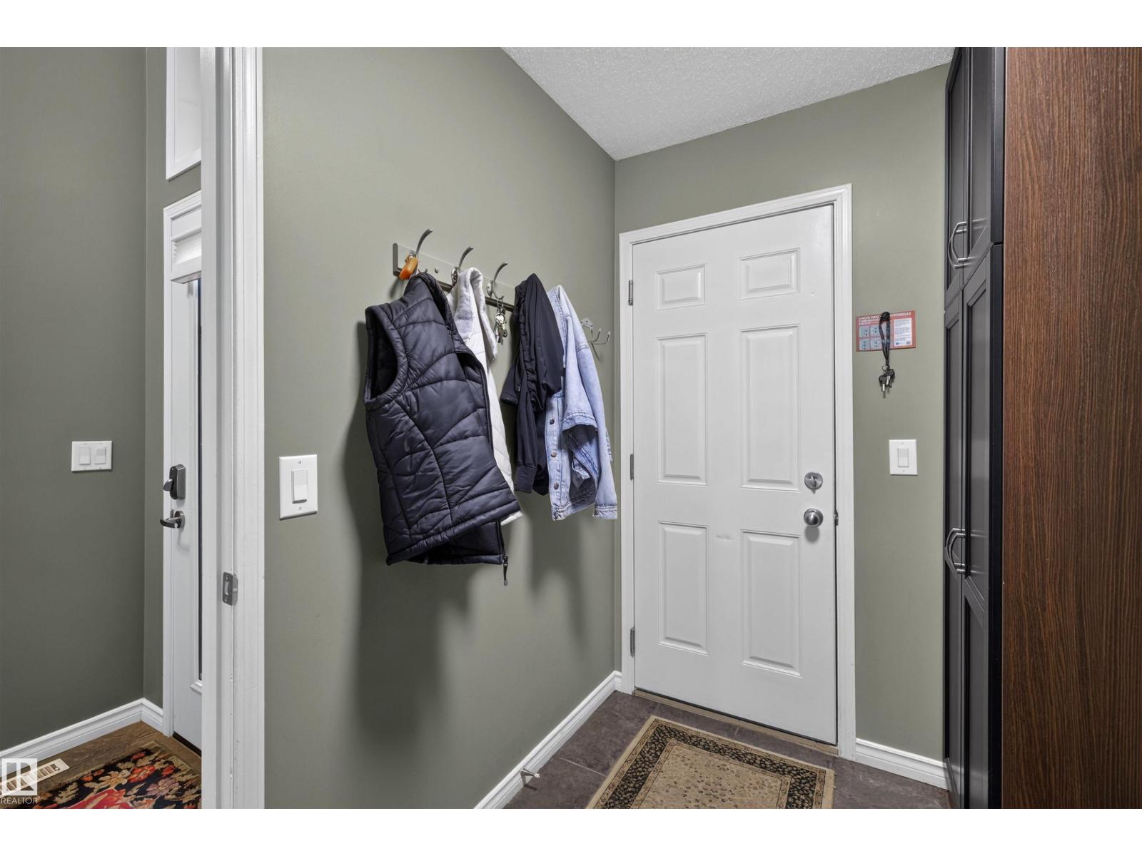54 FOXHAVEN WY
