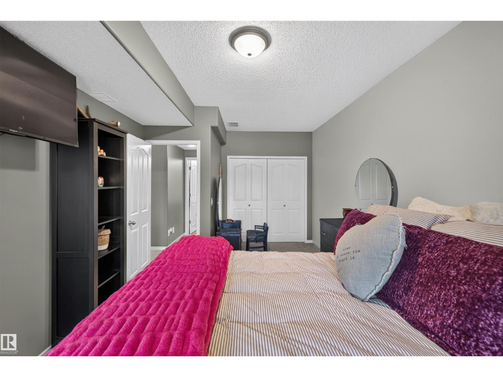 54 FOXHAVEN WY