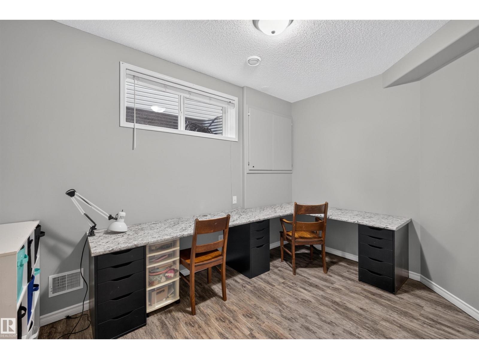 54 FOXHAVEN WY