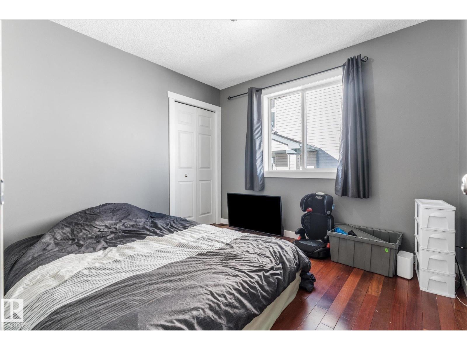 33 CAMPBELL RD