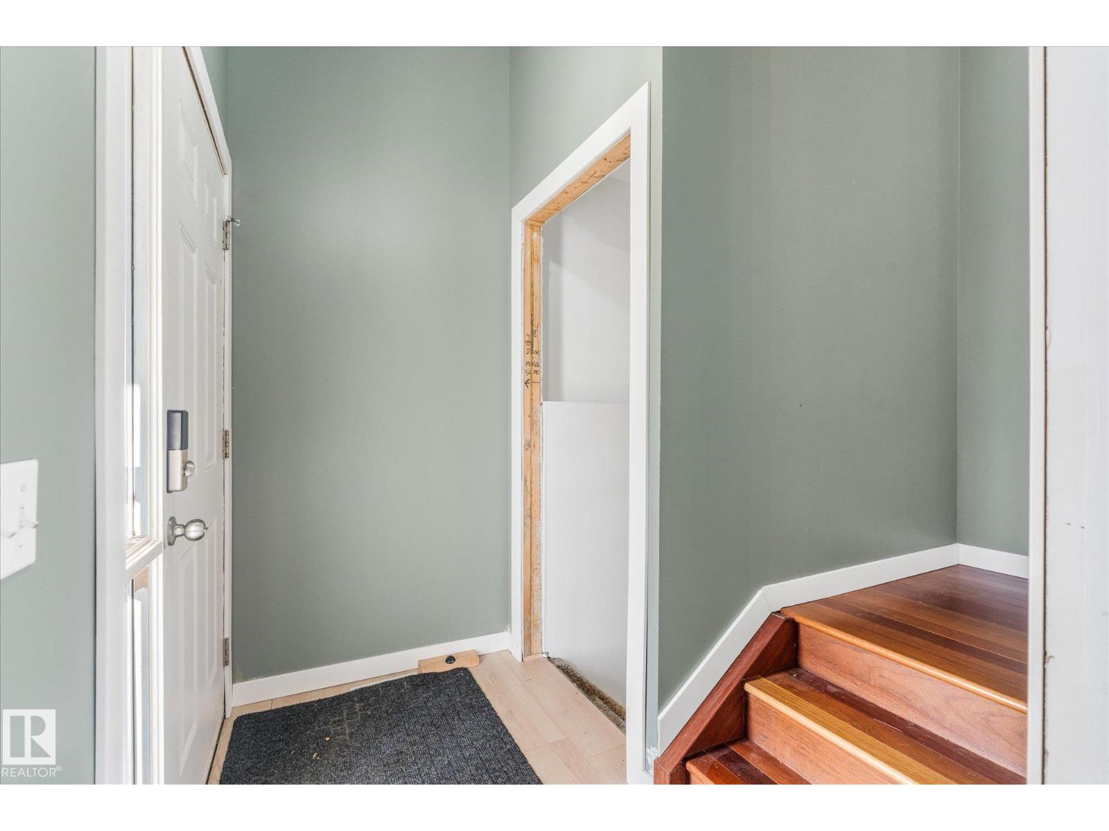 33 CAMPBELL RD