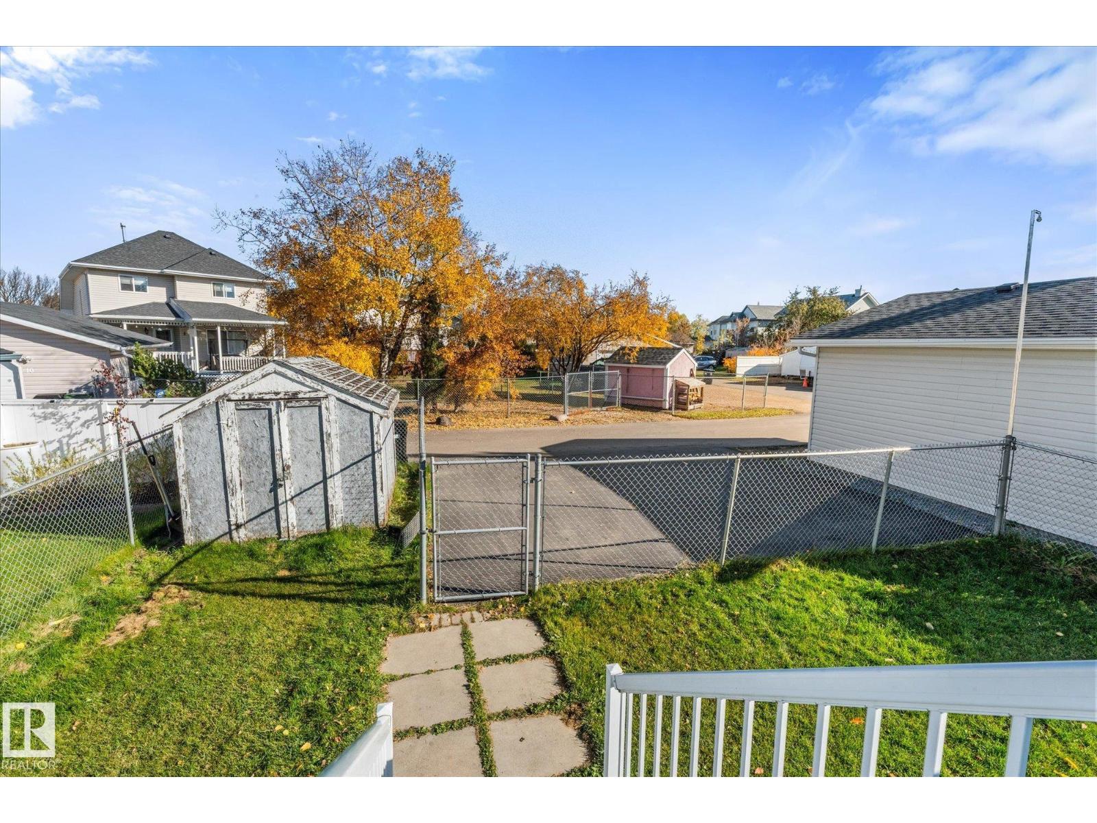 33 CAMPBELL RD