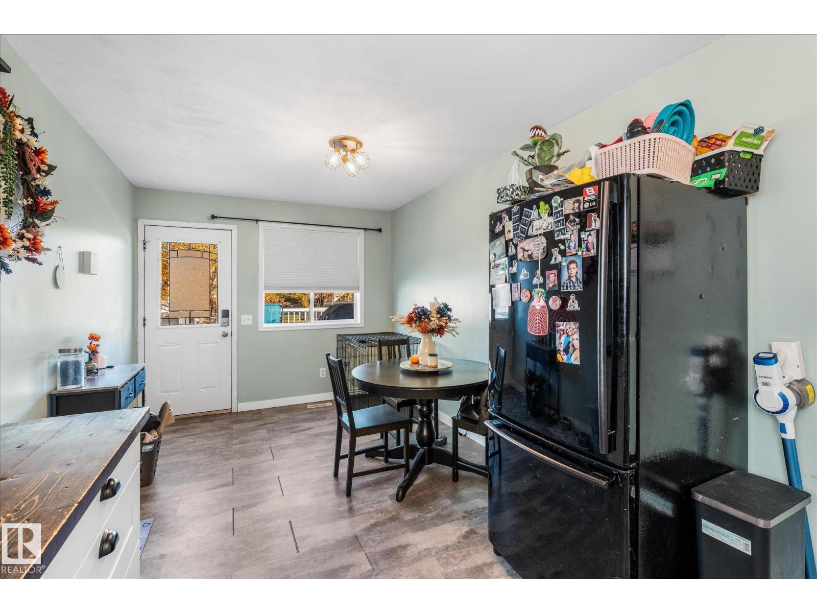 33 CAMPBELL RD