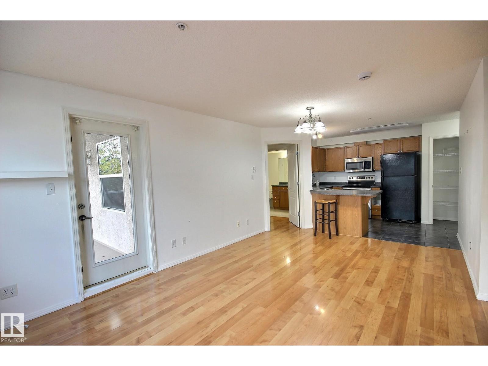 #218 12838 65 ST NW