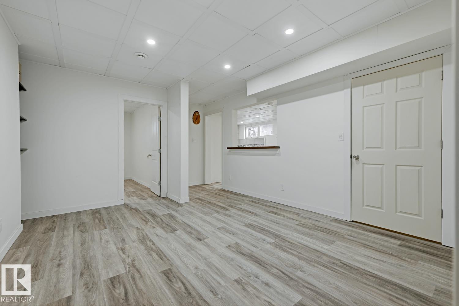 12235 51 ST NW