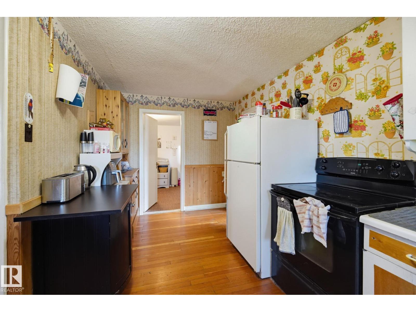 5210 52 ST