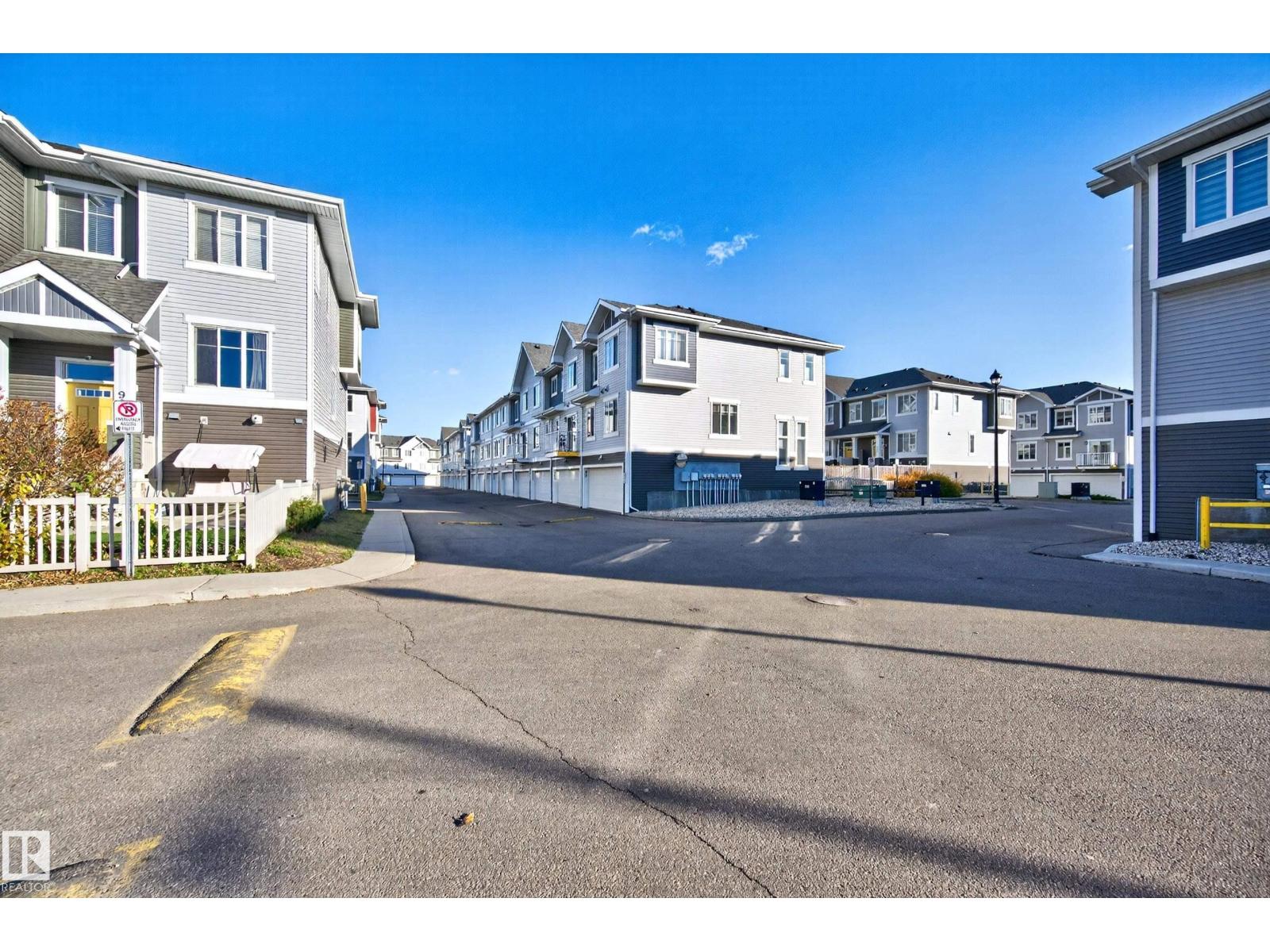 #81 2905 141 ST SW