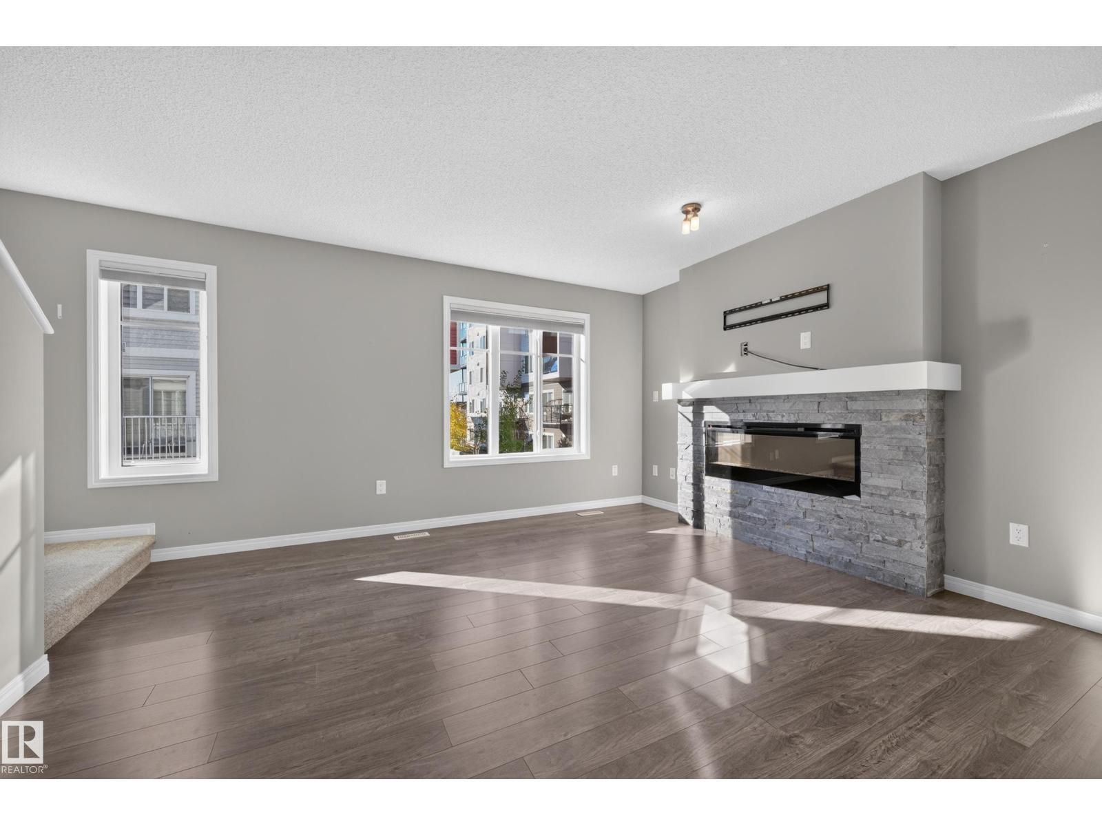 #81 2905 141 ST SW