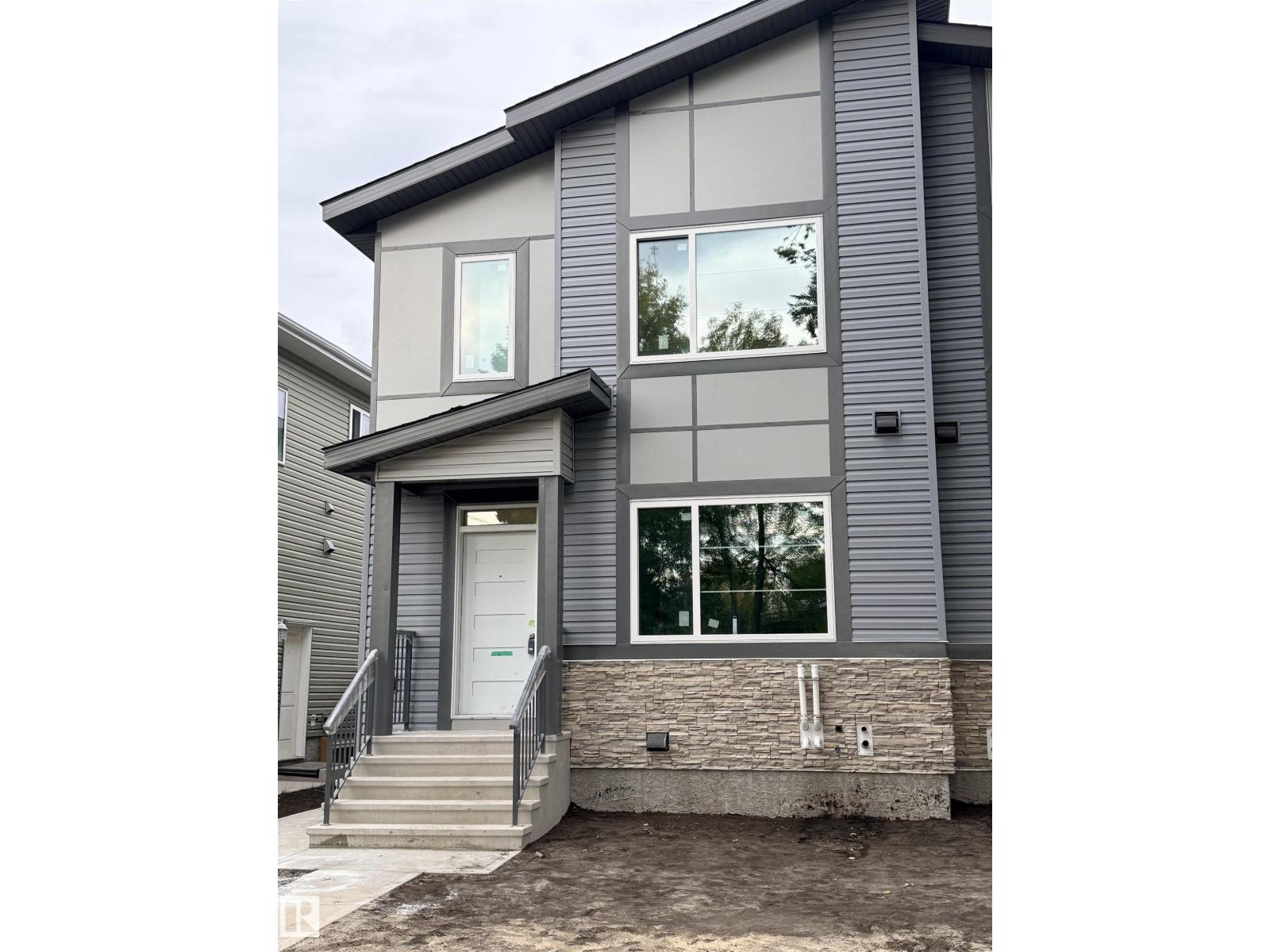 12906 123 ST NW