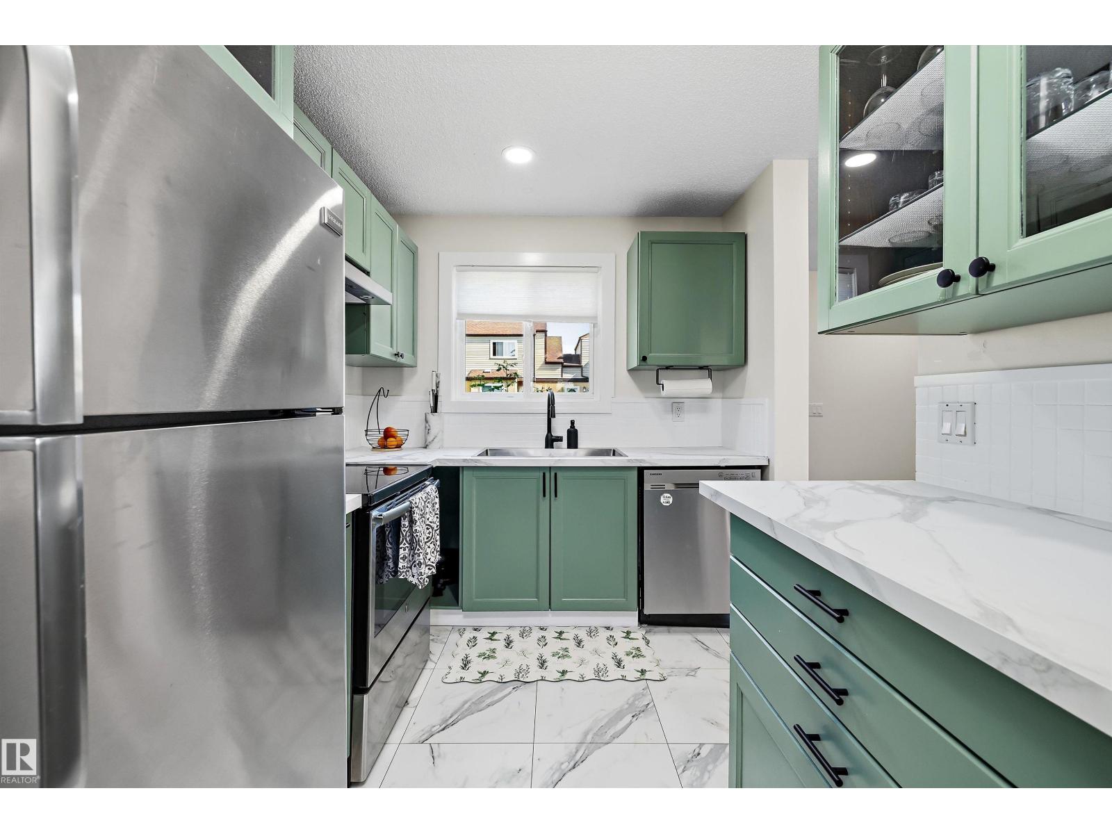 14207 23 ST NW