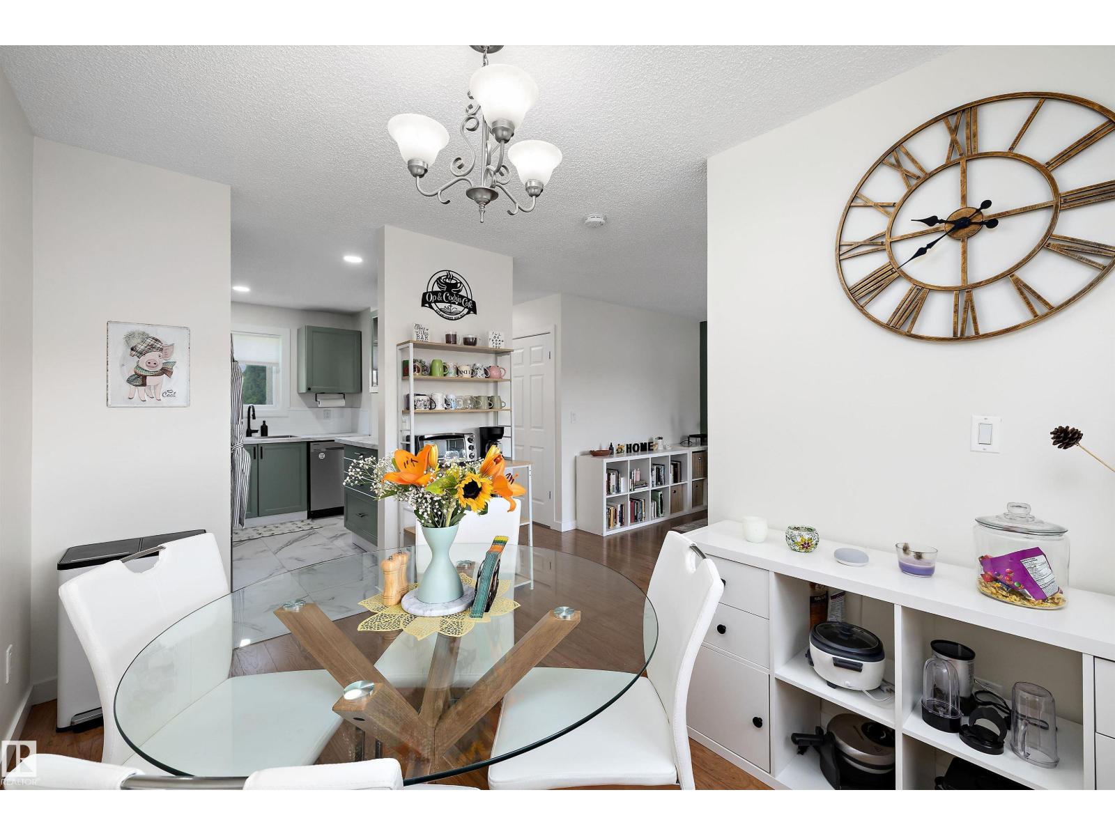 14207 23 ST NW