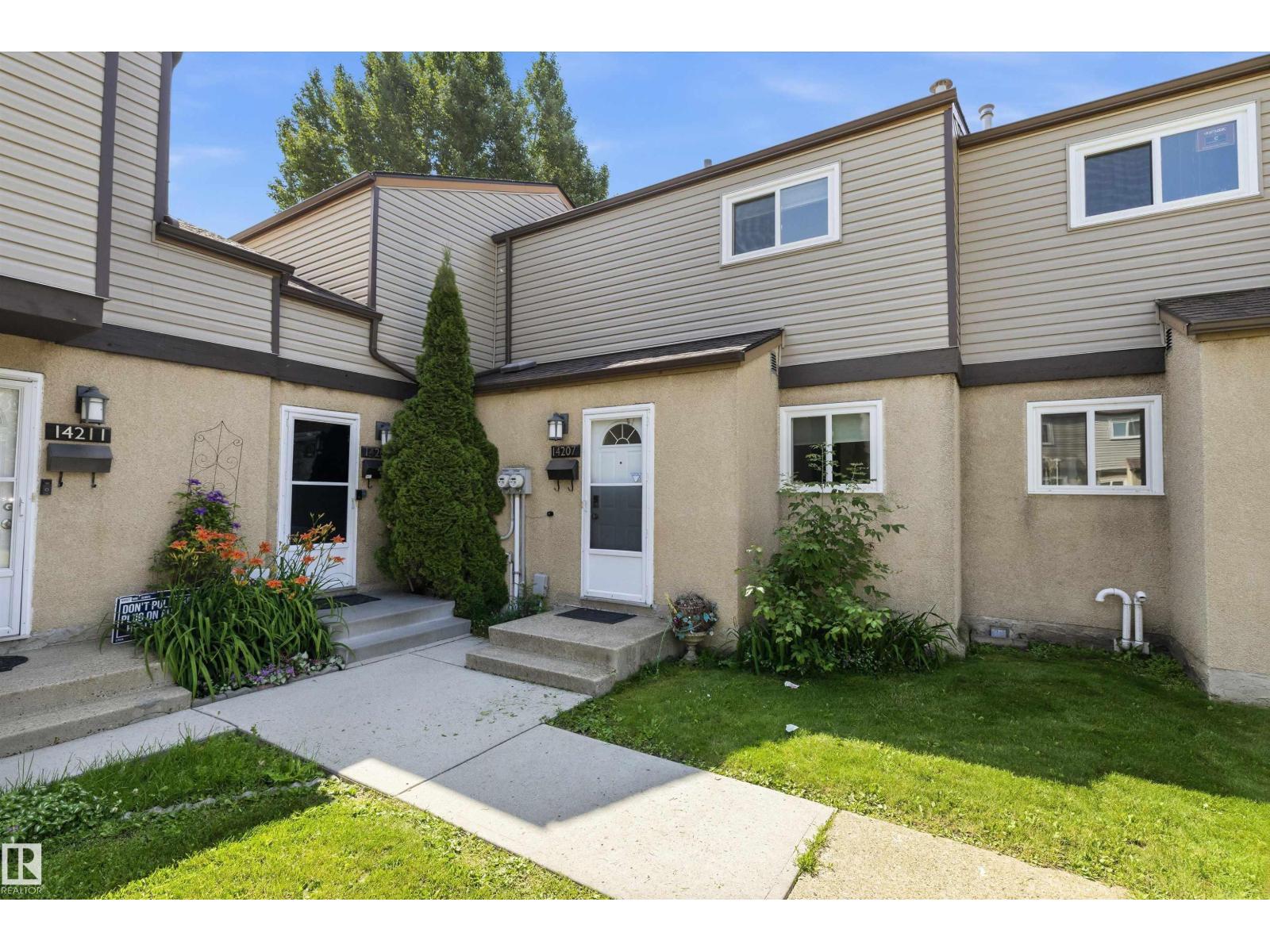 14207 23 ST NW